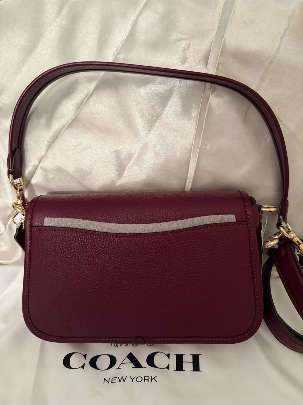 ♥️Coach NWT Dark Wine Leather Hadley Turnlock Shoulder Bag with Gold Hardware